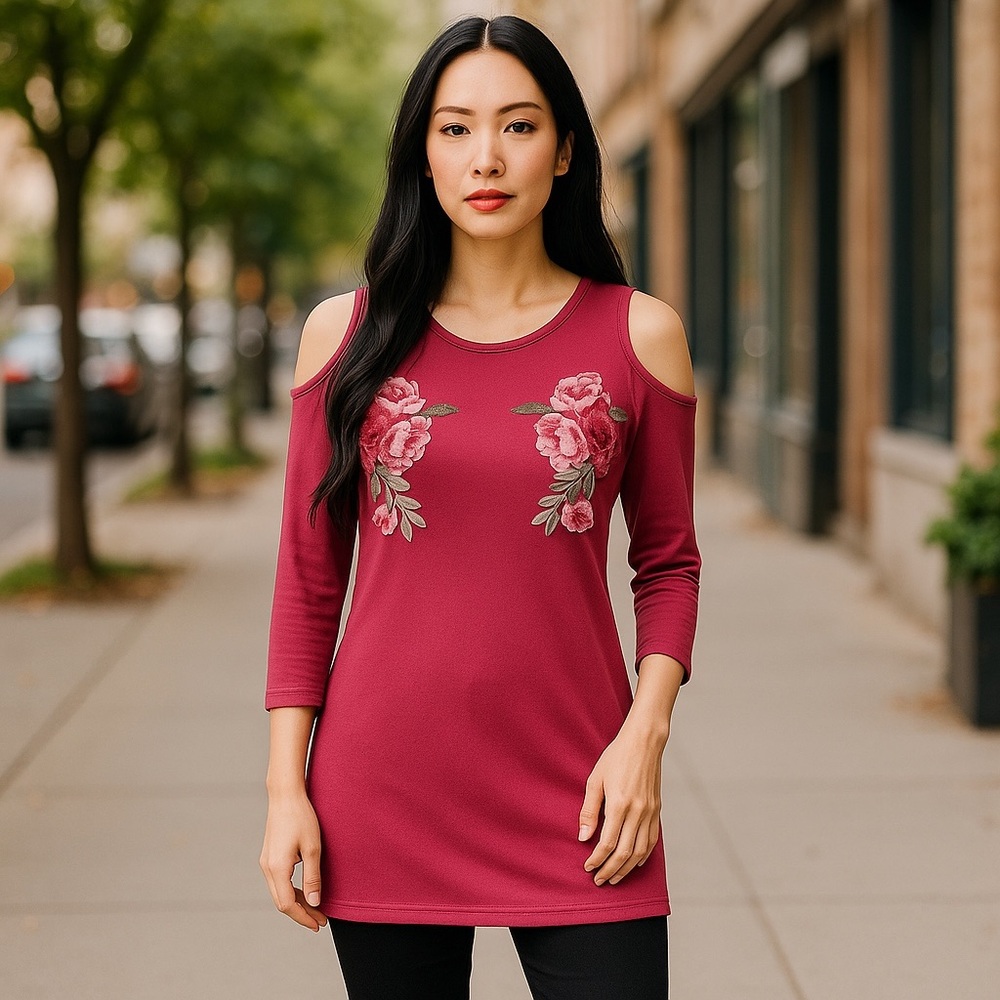 Charlotte Russe EUC Floral Embroidered open‎ shoulder tunic/dress muted Red sz S